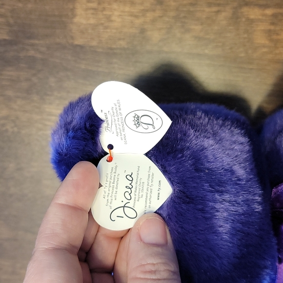 Princess Diana Beanie Buddy (1998) - Picture 5 of 8